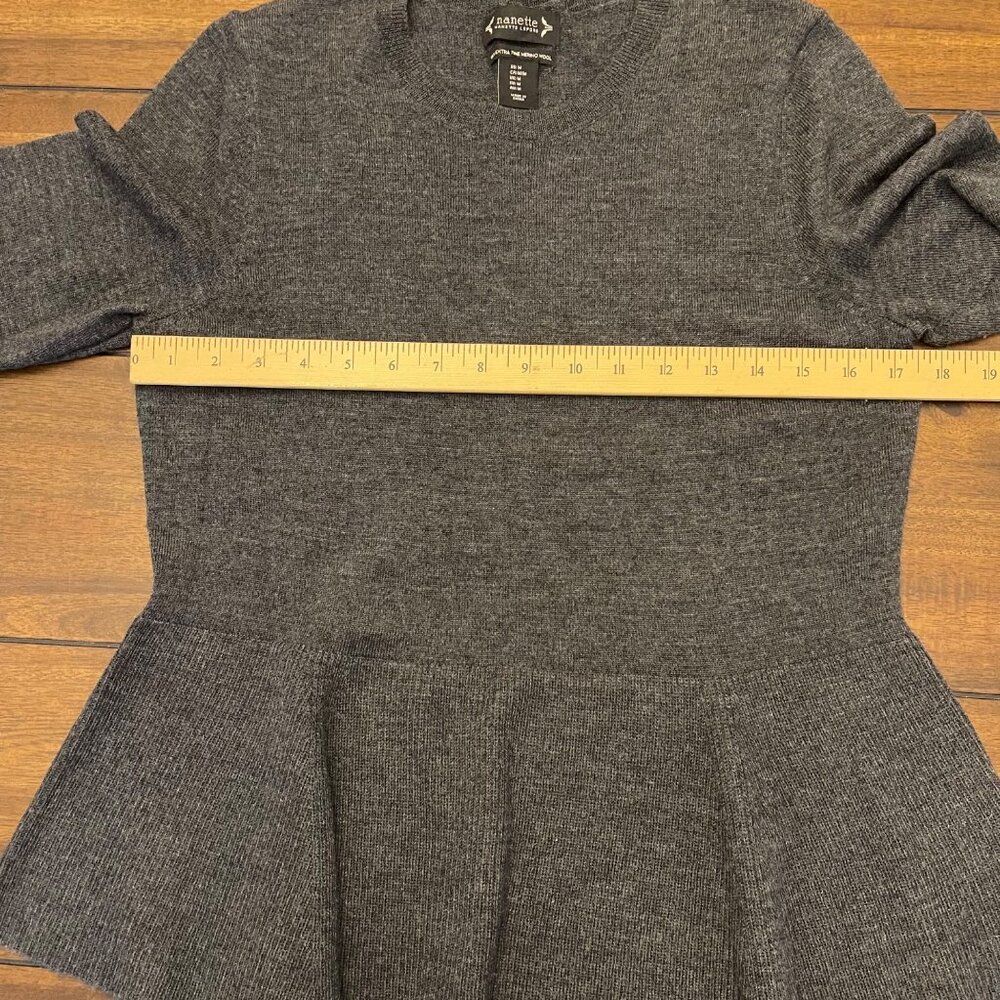 Nanette Lepore Gray Long-Sleeve Peplum Sweater Womens Med Extra fine merino Wool - Picture 3 of 12
